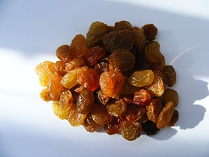 healthy snack ideas - dried fruit