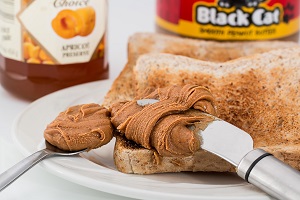 healthy snack ideas - peanut butter